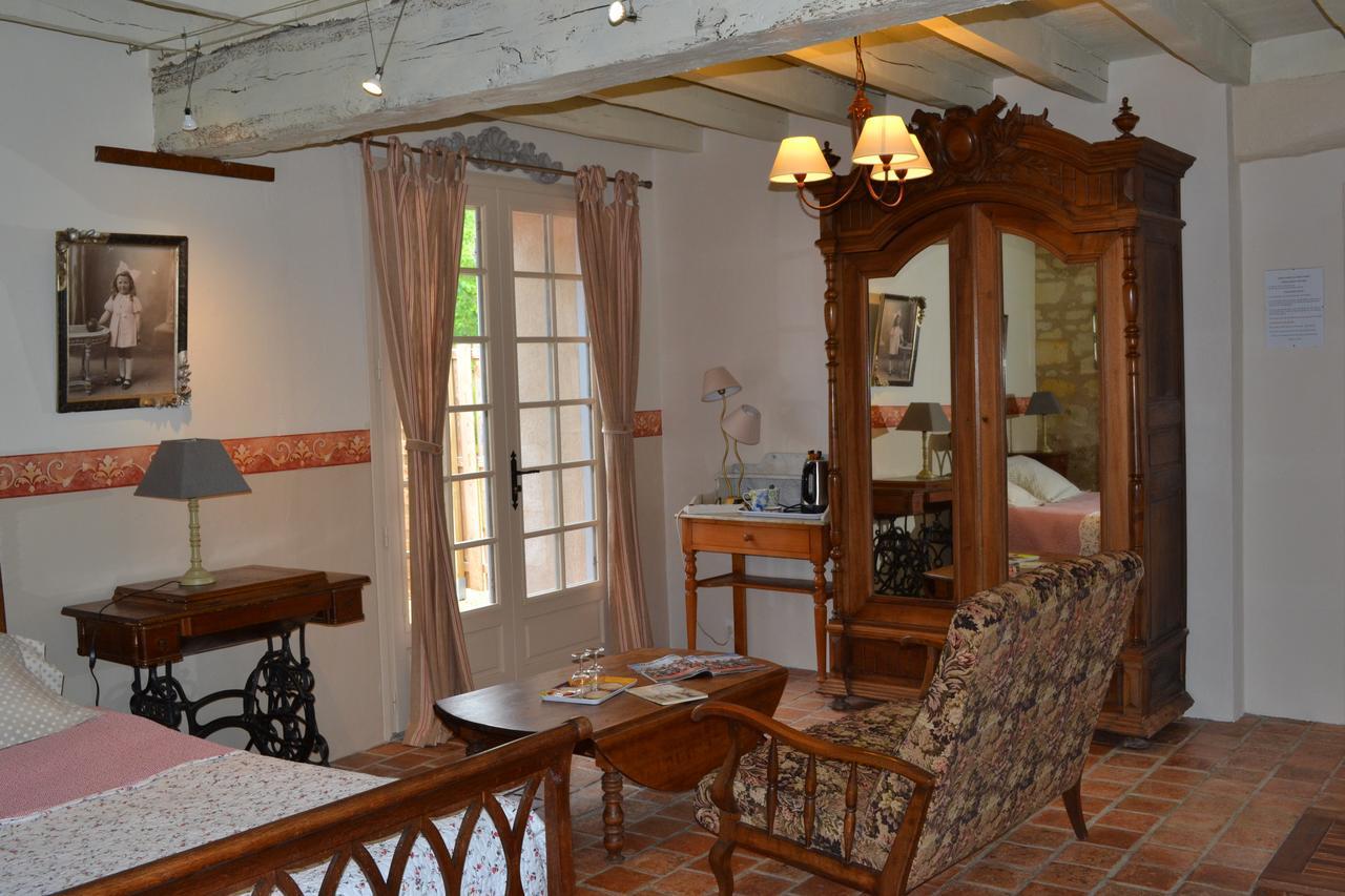 Maison D'Hotes La Chouanniere Panzió Les Bois-d'Anjou Kültér fotó